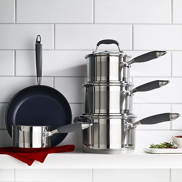 Lakeland Stainless Steel 24cm Lidded Saute Pan 4 Lakeland Stainless Steel 24cm Lidded Saute Pan - Image 2