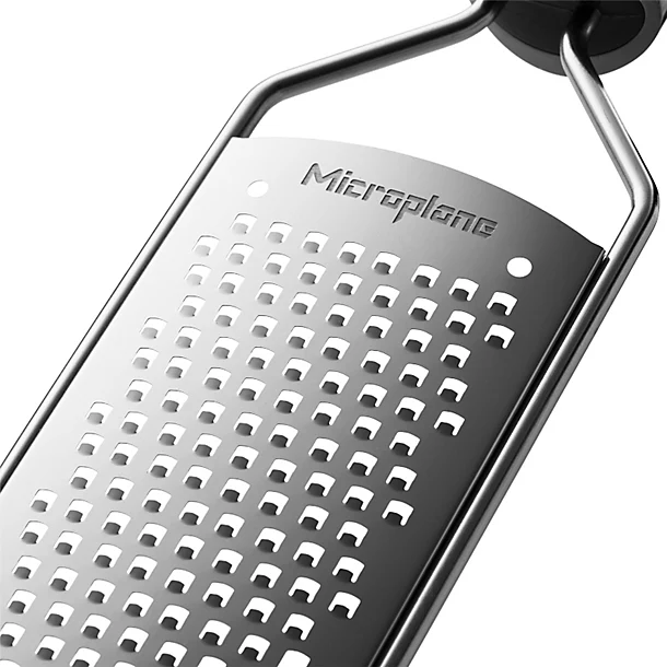 Microplane Gourmet Series Grater With Coarse Blade 7 Microplane Gourmet Series Grater With Coarse Blade - Image 5