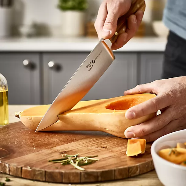 Forest And Forge 20cm Cook’s Knife With Olive Ash Wood Handle 5 Forest And Forge 20cm Cook’s Knife With Olive Ash Wood Handle - Image 3