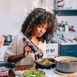 Cuisinart Rechargeable Stainless Steel Seasoning Mill Midnight Grey SG6BU 12 Cuisinart Rechargeable Stainless Steel Seasoning Mill Midnight Grey SG6BU -Kitchen Supplies Store 26766 6