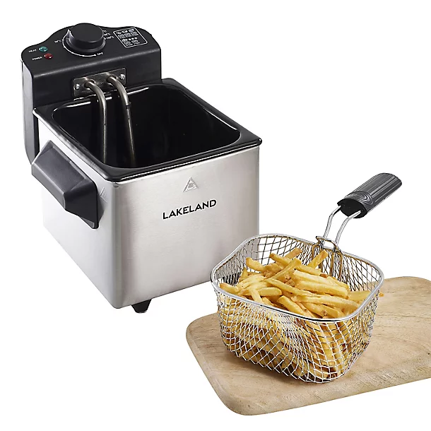 Lakeland Compact Electric Deep Fat Fryer 1.5 Litre 5 Lakeland Compact Electric Deep Fat Fryer 1.5 Litre - Image 3