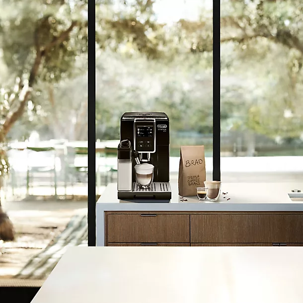 DeLonghi De'Longhi Dinamica Plus Automatic Bean-to-Cup Coffee Machine ECAM370.70.B 4 DeLonghi De'Longhi Dinamica Plus Automatic Bean-to-Cup Coffee Machine ECAM370.70.B - Image 2