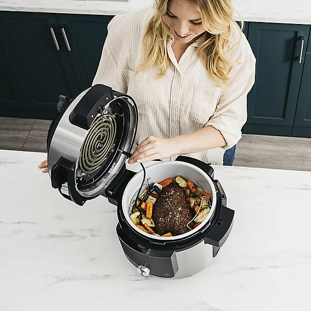 Ninja® Foodi® Max SmartLid Multi-Cooker 7.5 Litre Capacity OL750UK 8 Ninja® Foodi® Max SmartLid Multi-Cooker 7.5 Litre Capacity OL750UK - Image 6
