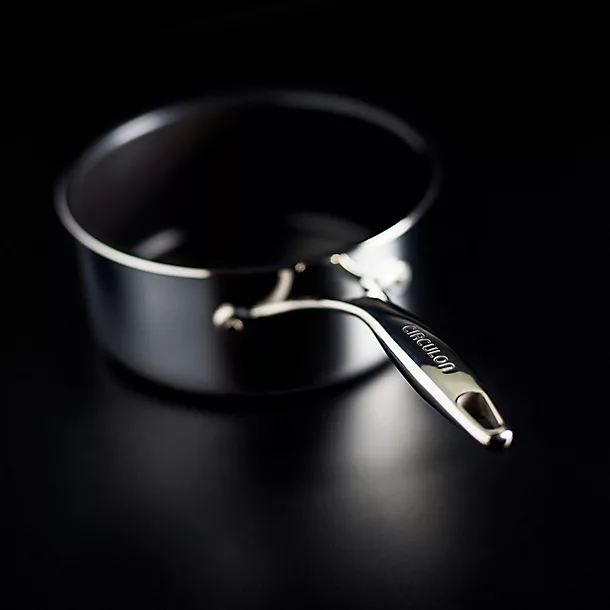 Circulon SteelShield Non-Stick Stainless Steel C-Series 21cm Saucepan 4 Circulon SteelShield Non-Stick Stainless Steel C-Series 21cm Saucepan - Image 2