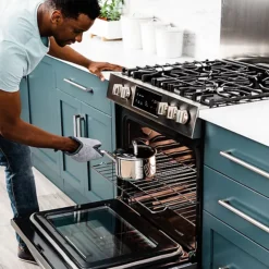 Ninja ZEROSTICK Stainless Steel 20cm Saucepan With Lid -Kitchen Supplies Store 27311 2