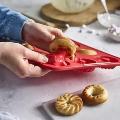 Lakeland Silicone 12 Hole Doughnut Mould -Kitchen Supplies Store 32703 6