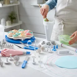 Lakeland 68pc Cake Decorating Set -Kitchen Supplies Store 32937 3