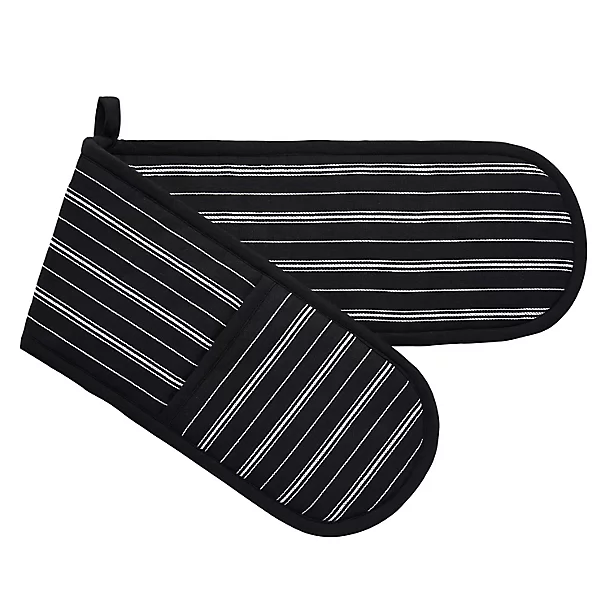 Lakeland Black Butcher’s Stripe Double Oven Gloves 3 Lakeland Black Butcher’s Stripe Double Oven Gloves