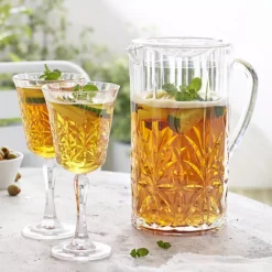 Crystal-Look Acrylic Jug With Lid -Kitchen Supplies Store 61551 3