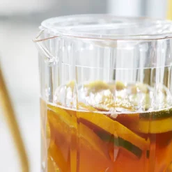 Crystal-Look Acrylic Jug With Lid -Kitchen Supplies Store 61551 6