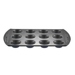 Lakeland 12 Hole Deep Bun Tin