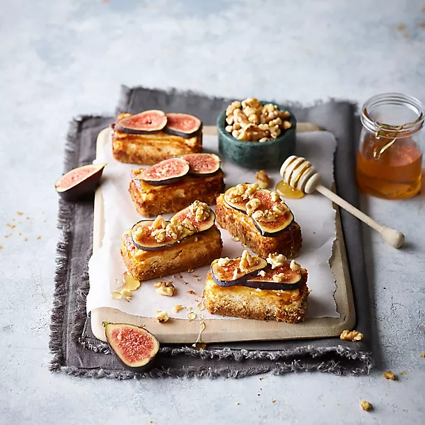 Lakeland 12 Hole Loose Based Mini Loaf Tin 7 Lakeland 12 Hole Loose Based Mini Loaf Tin - Image 5