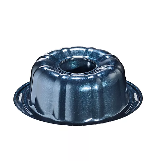 Lakeland Fluted Cake Ring 5 Lakeland Fluted Cake Ring - Image 3